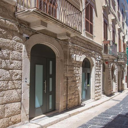A Due Passi Dal Mare Hotel Трани Екстериор снимка